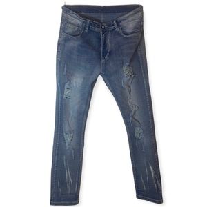 Men's fashion ripped jeans